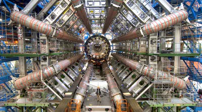 atlas cern big 800x445 1 Büyük Hadron Çarpıştırıcısında Yeni Bir Baryon Keşfedildi!