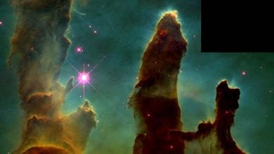 m16 yaratılış sütunları kartal bulutsusu eagle nebula kapak