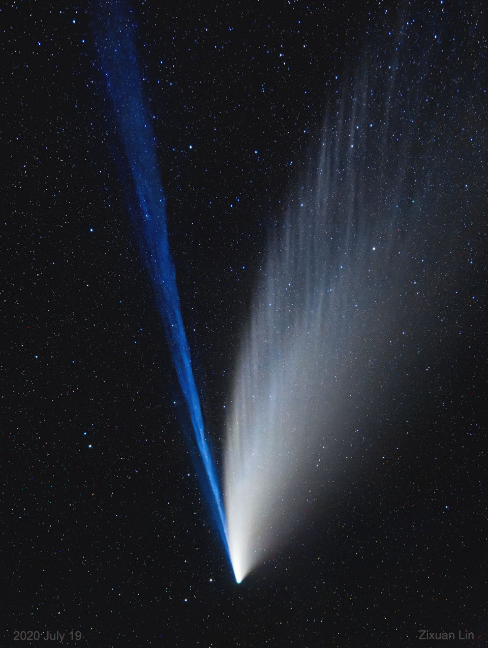 200722 The Structured Tails of Comet NEOWISE Günün Astronomi Görseli (APOD/NASA) - 22/07/20