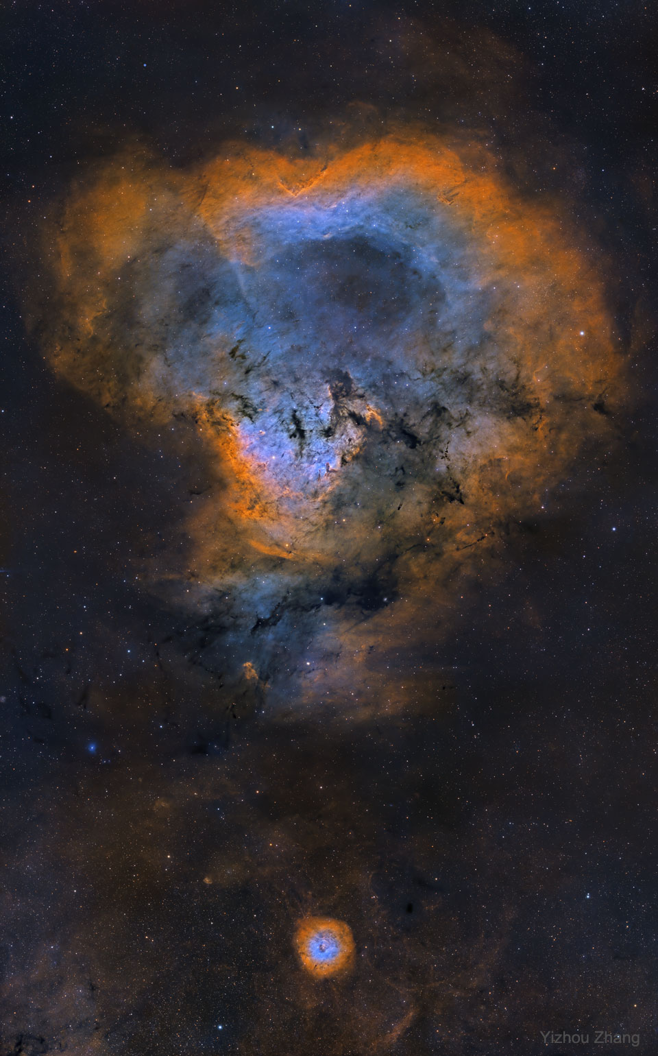 NGC 7822 Kozmik Soru Isareti APOD/NASA: NGC 7822: Kozmik Soru İşareti