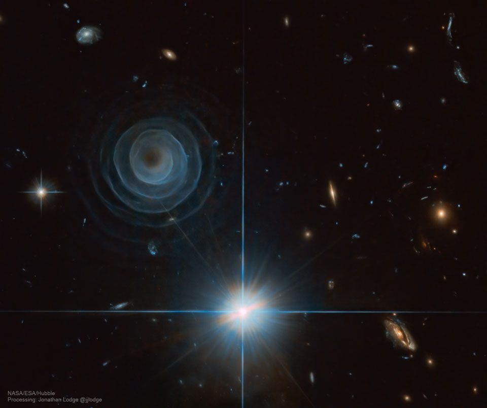 LLPegasi HubbleLodge 960 APOD/NASA: LL Pegasi'de Sıradışı Spiral