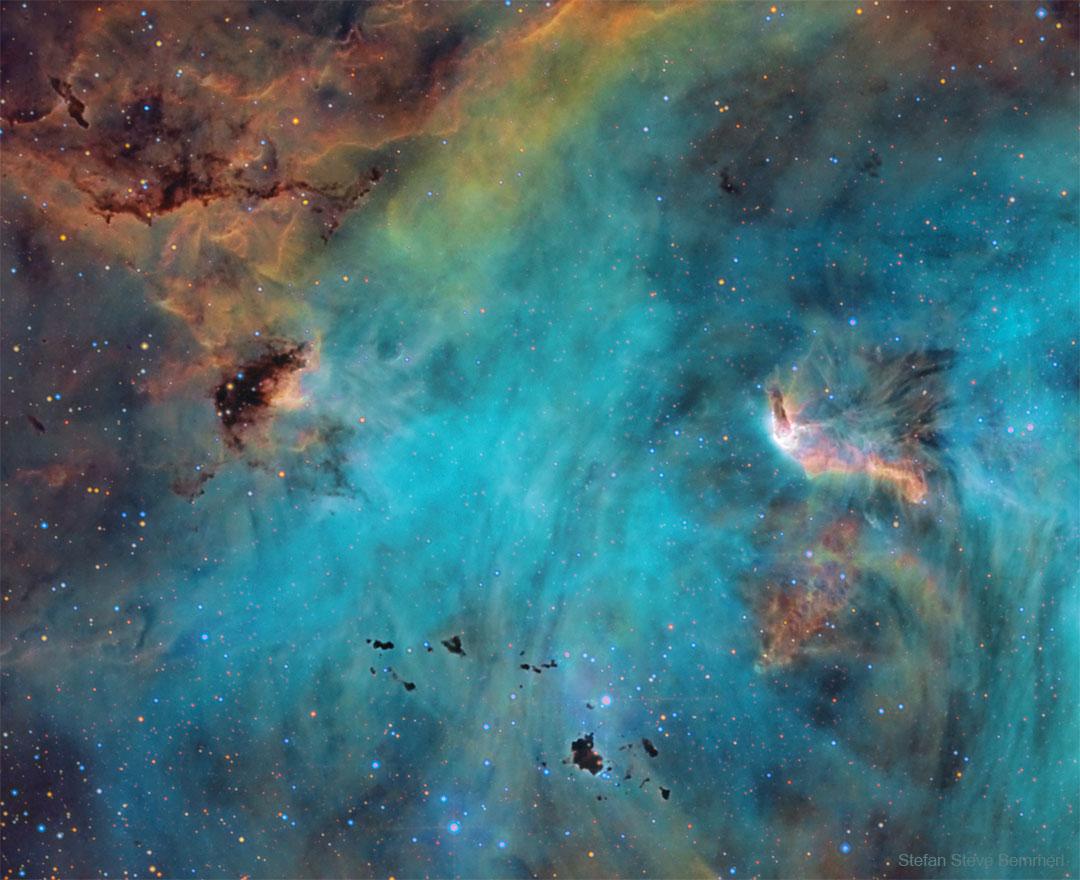 IC2944 Bemmerl 1080 APOD | Koşan Tavuk Bulutsusunda Yıldızlar ve Kürecikler